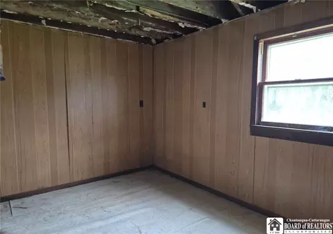 Bedroom - 1410 Steam Valley Rd, Olean, NY 14760 photo 3 of 3