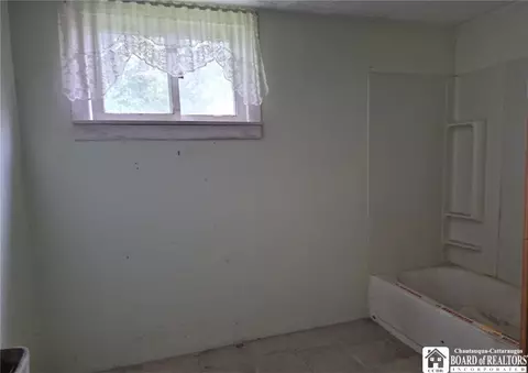 Bath - 1410 Steam Valley Rd, Olean, NY 14760 photo 1 of 1