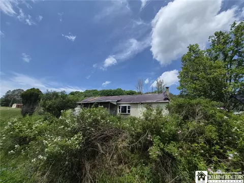 Exterior - 1410 Steam Valley Rd, Olean, NY 14760 photo 3 of 7