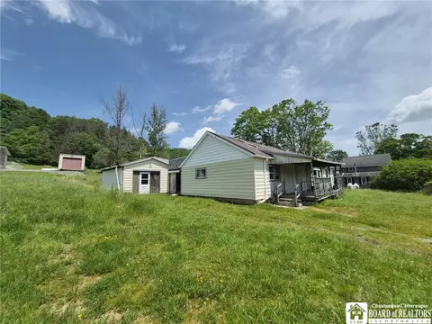 Exterior - 1410 Steam Valley Rd, Olean, NY 14760 photo 5 of 7