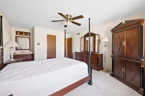 Bedroom - 100 Kearney Dr, Irondequoit, NY 14617 photo 3 of 7