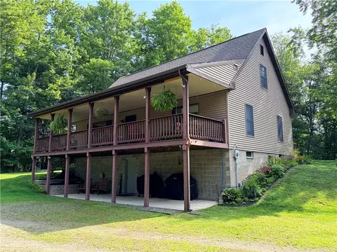 11298 Mccarrick Rd, Caton, NY 14830