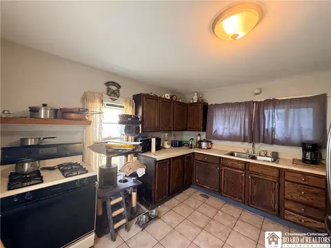 Kitchen - 306 Robin St, Dunkirk, NY 14048 photo 2 of 2