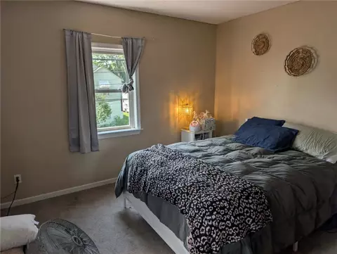 Bedroom - 113 Pine St, Bath, NY 14810 photo 4 of 4