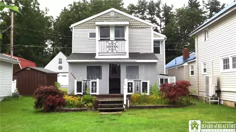 3529 Lake St, Ellicott, NY 14701