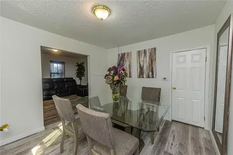 Dining - 140 Taft Ave, Irondequoit, NY 14609 photo 2 of 4