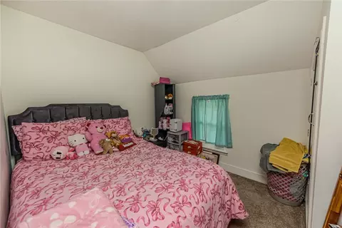 Bedroom - 140 Taft Ave, Irondequoit, NY 14609 photo 3 of 4