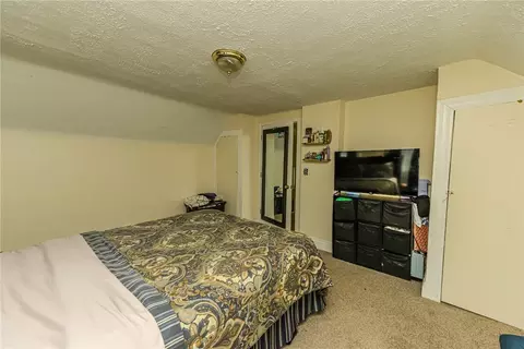 Bedroom - 140 Taft Ave, Irondequoit, NY 14609 photo 2 of 4