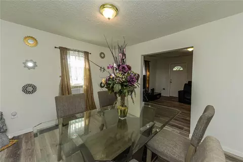 Dining - 140 Taft Ave, Irondequoit, NY 14609 photo 4 of 4