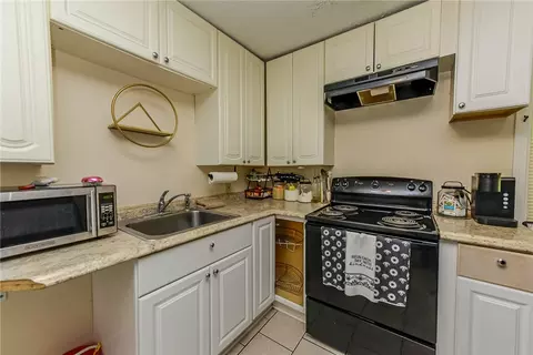 Kitchen - 140 Taft Ave, Irondequoit, NY 14609 photo 1 of 3