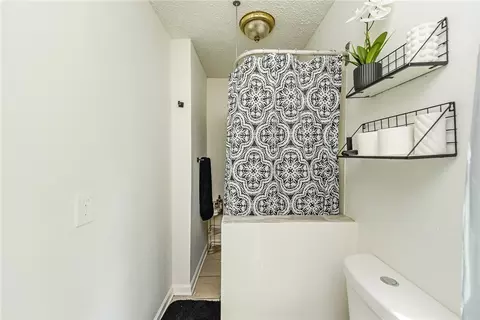 Bath - 140 Taft Ave, Irondequoit, NY 14609 photo 3 of 3