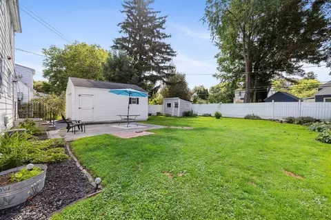 Exterior - 87 Traymore Rd, Irondequoit, NY 14609 photo 4 of 7
