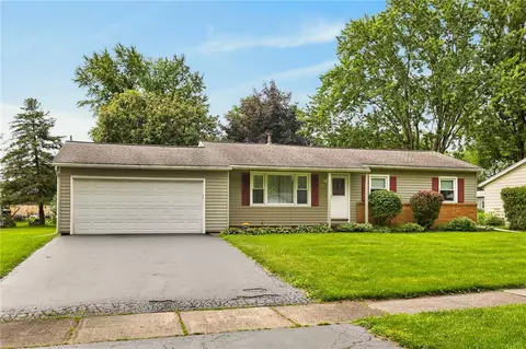 15 Adair Dr, Gates, NY 14606