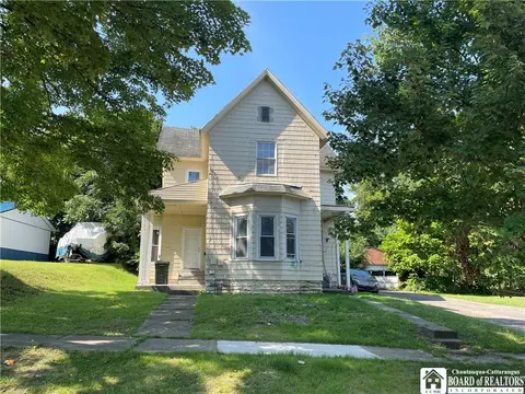 51 Fairmount Ave, Jamestown, NY 14701