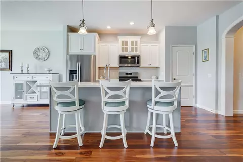 Kitchen - 1009 Pathway Ln, Webster, NY 14580 photo 3 of 5