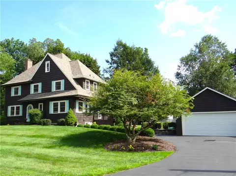 801 Garden Rd, Elmira, NY 14905