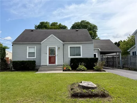 194 Stenson St, Rochester, NY 14606