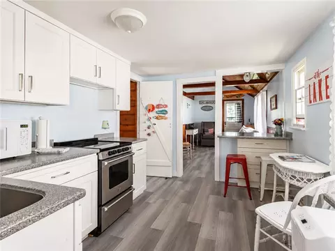 Kitchen - 6374 Glenn Ave, Middlesex, NY 14507 photo 1 of 4
