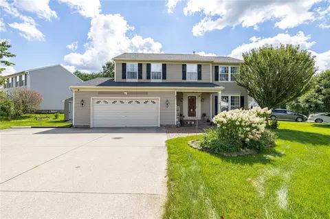43 Butterfly Ln, West Henrietta, NY 14586