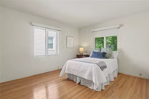Bedroom - 60 Longcroft Rd, Irondequoit, NY 14609 photo 4 of 6