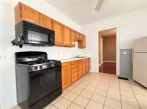 Kitchen - 39 Edmonds St, Rochester, NY 14607 photo 1 of 4