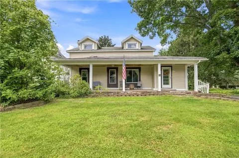 415 Washington St, Ogden, NY 14559