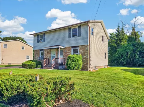 164 166 Albert St, Gates, NY 14606