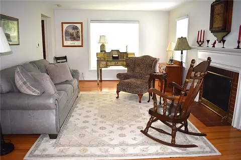 Living - 126 Tottenham Rd, Irondequoit, NY 14609 photo 8 of 10