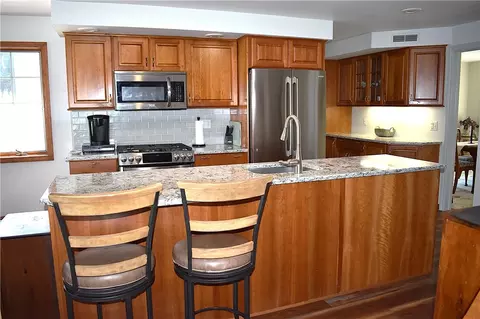 Kitchen - 126 Tottenham Rd, Irondequoit, NY 14609 photo 7 of 8