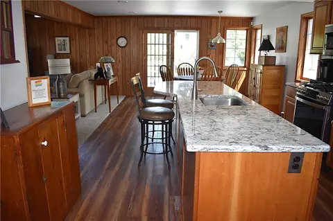 Kitchen - 126 Tottenham Rd, Irondequoit, NY 14609 photo 4 of 8