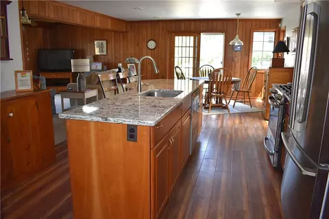 Kitchen - 126 Tottenham Rd, Irondequoit, NY 14609 photo 1 of 8