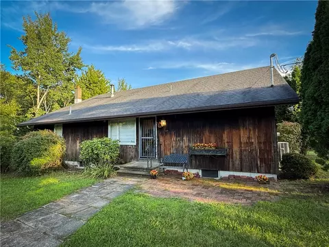 144 Hardscrabble Rd, Baldwin, NY 14901
