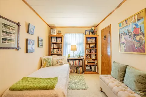 Bedroom - 9 Pleasant Ave, Irondequoit, NY 14622 photo 3 of 4