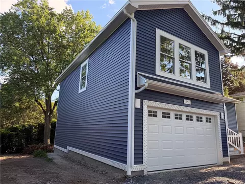 Exterior - 95 Highview Dr, Irondequoit, NY 14609 photo 3 of 8