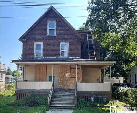 46 Utica St, Jamestown, NY 14701