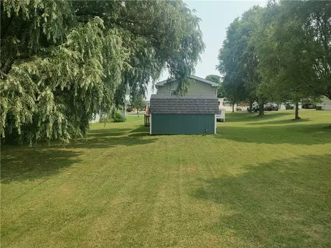 Exterior - 13 Arrowhead Dr, Waterloo, NY 13165 photo 8 of 9