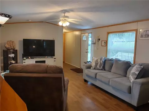 Living - 13 Arrowhead Dr, Waterloo, NY 13165 photo 2 of 4