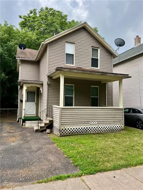 121 Columbia Ave, Rochester, NY 14608