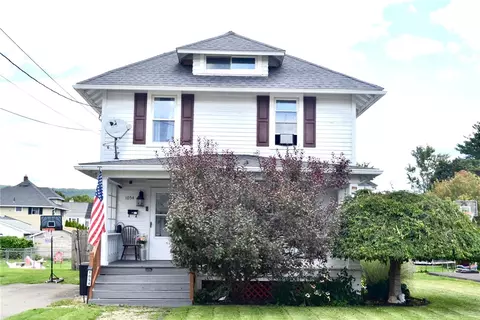 1054 Johnson St, Elmira, NY 14901