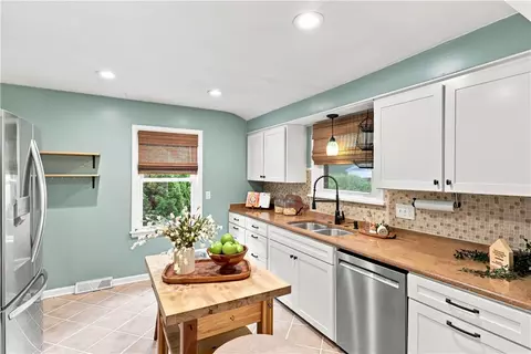 Kitchen - 57 Traymore Rd, Irondequoit, NY 14609 photo 1 of 4