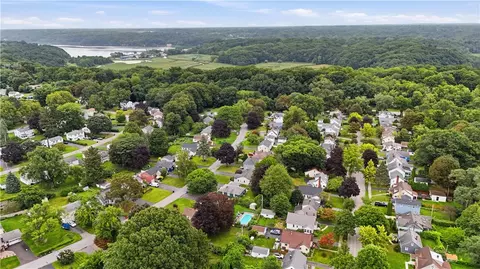View/Area - 57 Traymore Rd, Irondequoit, NY 14609 photo 5 of 5