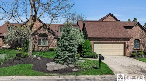 161 Hidden Rdg, Amherst, NY 14221