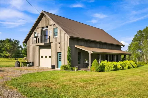 9270 Rose Rd, Wayne, NY 14840