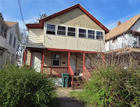274 Champlain St, Rochester, NY 14608
