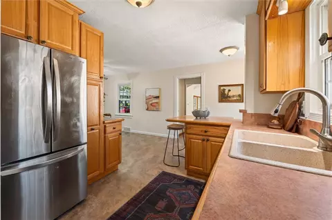 Kitchen - 6 Paladine Rd, Irondequoit, NY 14617 photo 5 of 5