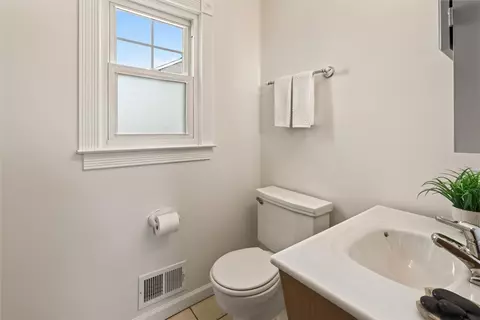 Bath - 6 Paladine Rd, Irondequoit, NY 14617 photo 1 of 3