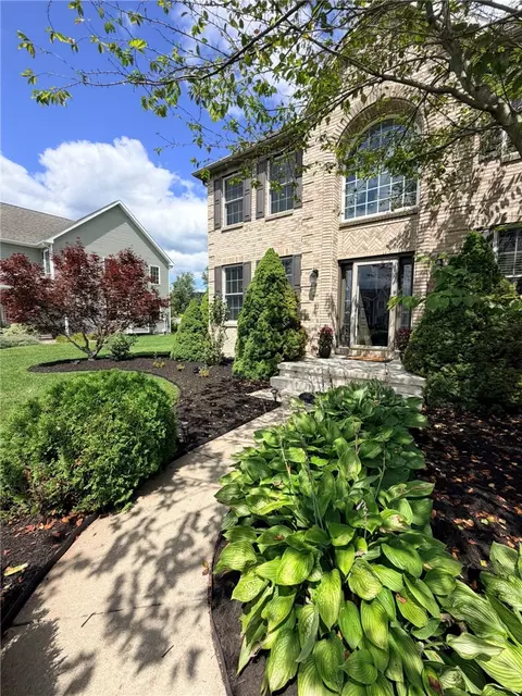 28 Hunters Run, Horseheads, NY 14845