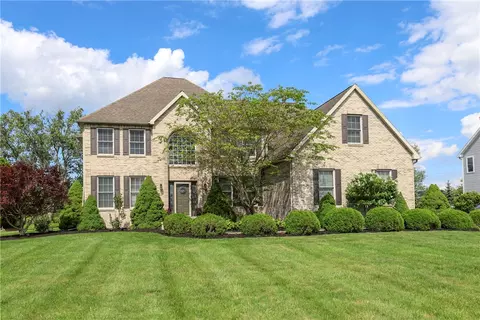 28 Hunters Run, Horseheads, NY 14845