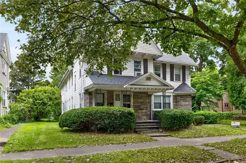 52 Lorimer St, Rochester, NY 14608