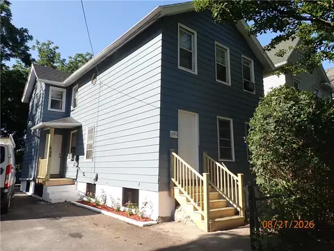 699 Smith St, Rochester, NY 14606